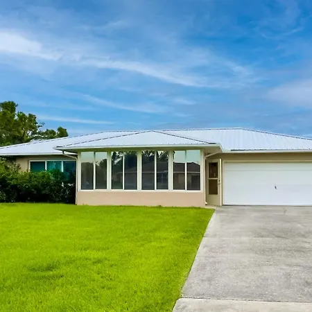 Citrus Cottage